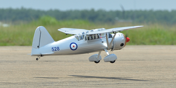 phoenix model airplanes